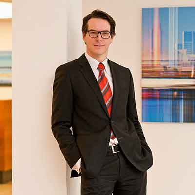 Portrait Jörg Schickert, Hogan Lovells by Kubinska & Hofmann
